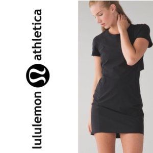 RARE Lululemon & go endeavor dress 6
